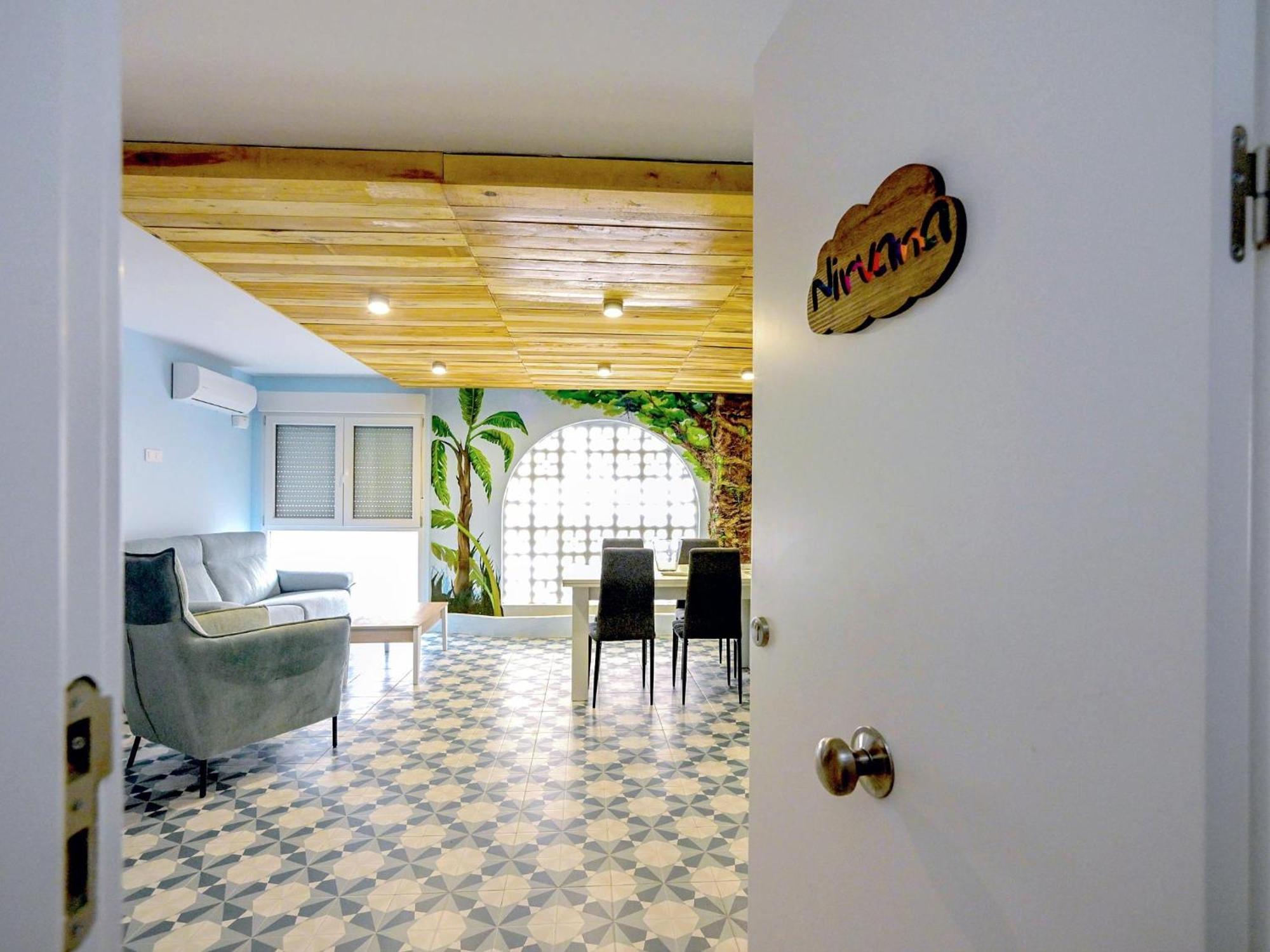 Apartamentos Nirvana Y Averno Águilas Екстериор снимка