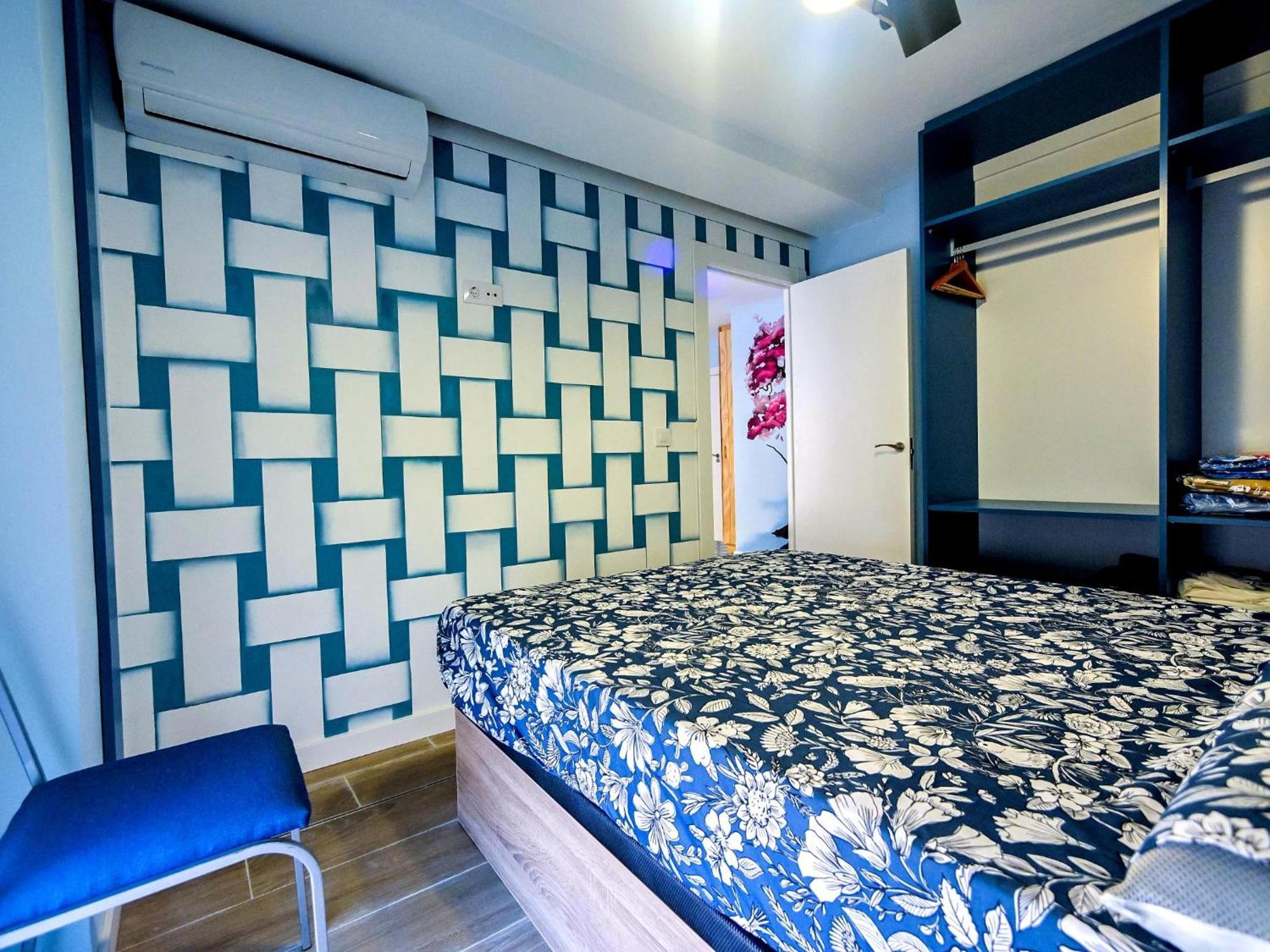Apartamentos Nirvana Y Averno Águilas Екстериор снимка