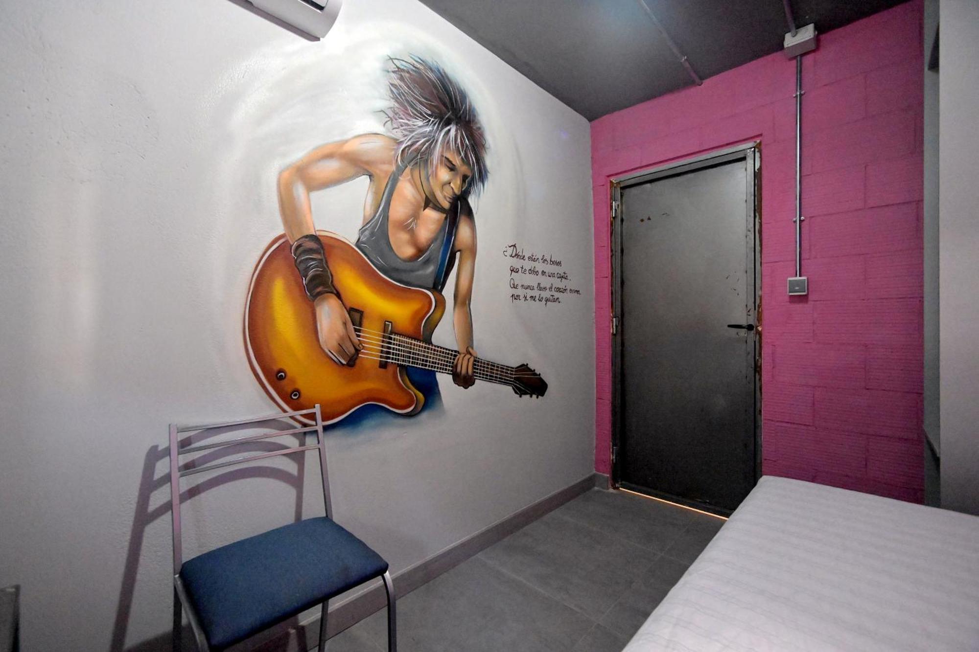 Apartamentos Nirvana Y Averno Águilas Екстериор снимка