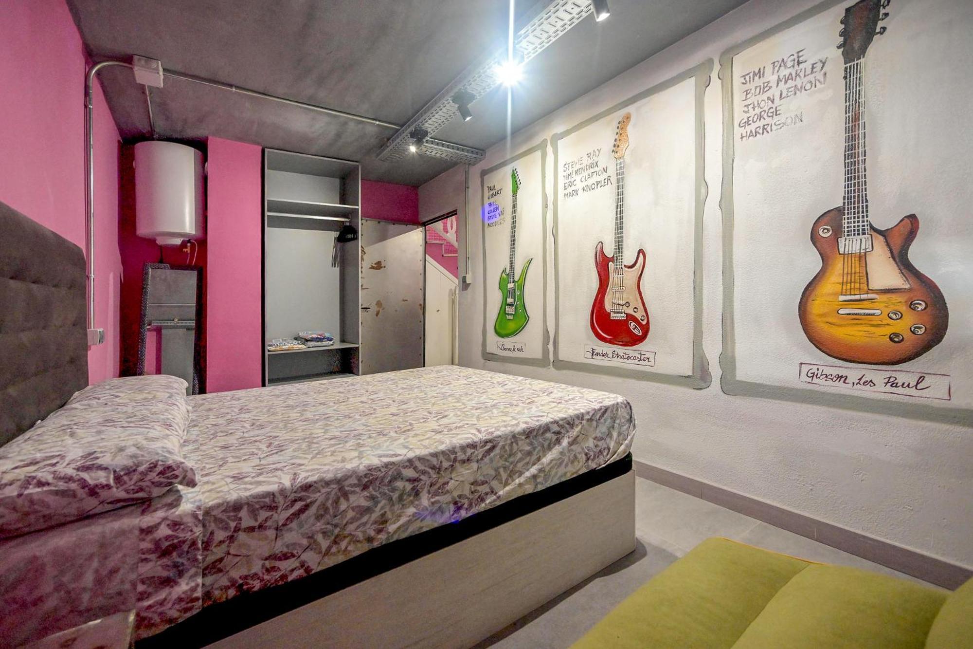 Apartamentos Nirvana Y Averno Águilas Екстериор снимка